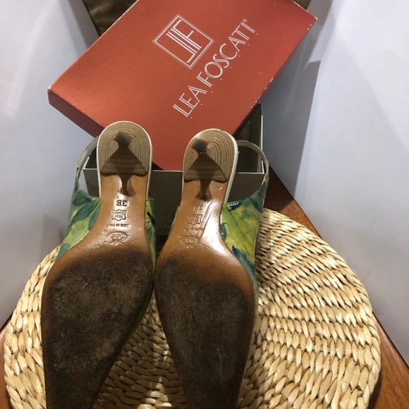 Lea Foscati Floral Slingbacks! - Picture 3 of 4